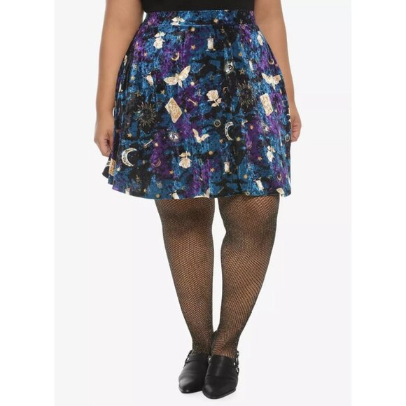 New Hot Topic Midnight Hour Crushed Velvet Witch Skirt Plus Size 3X Astrological - Picture 2 of 9